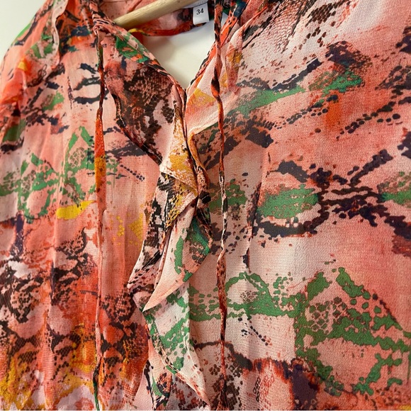 IRO RUFFLED OPEN BACK TOP - Picture 11 of 11